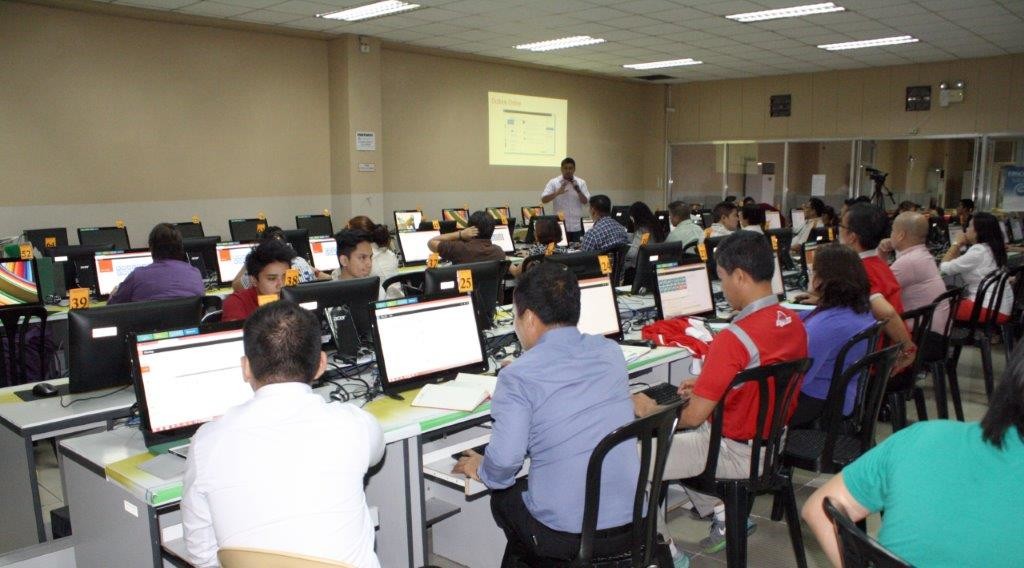 Oriention_Faculty_Admin_LPU Manila Campus